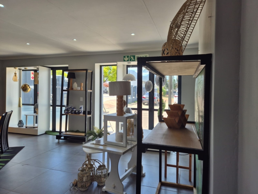 To Let Commercial Property for Rent in George Central Western Cape